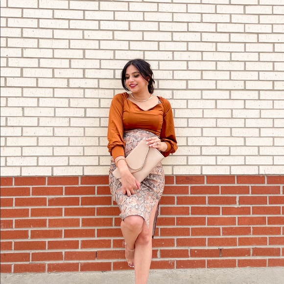 Because I have too many clothes - Picture 1 of 3